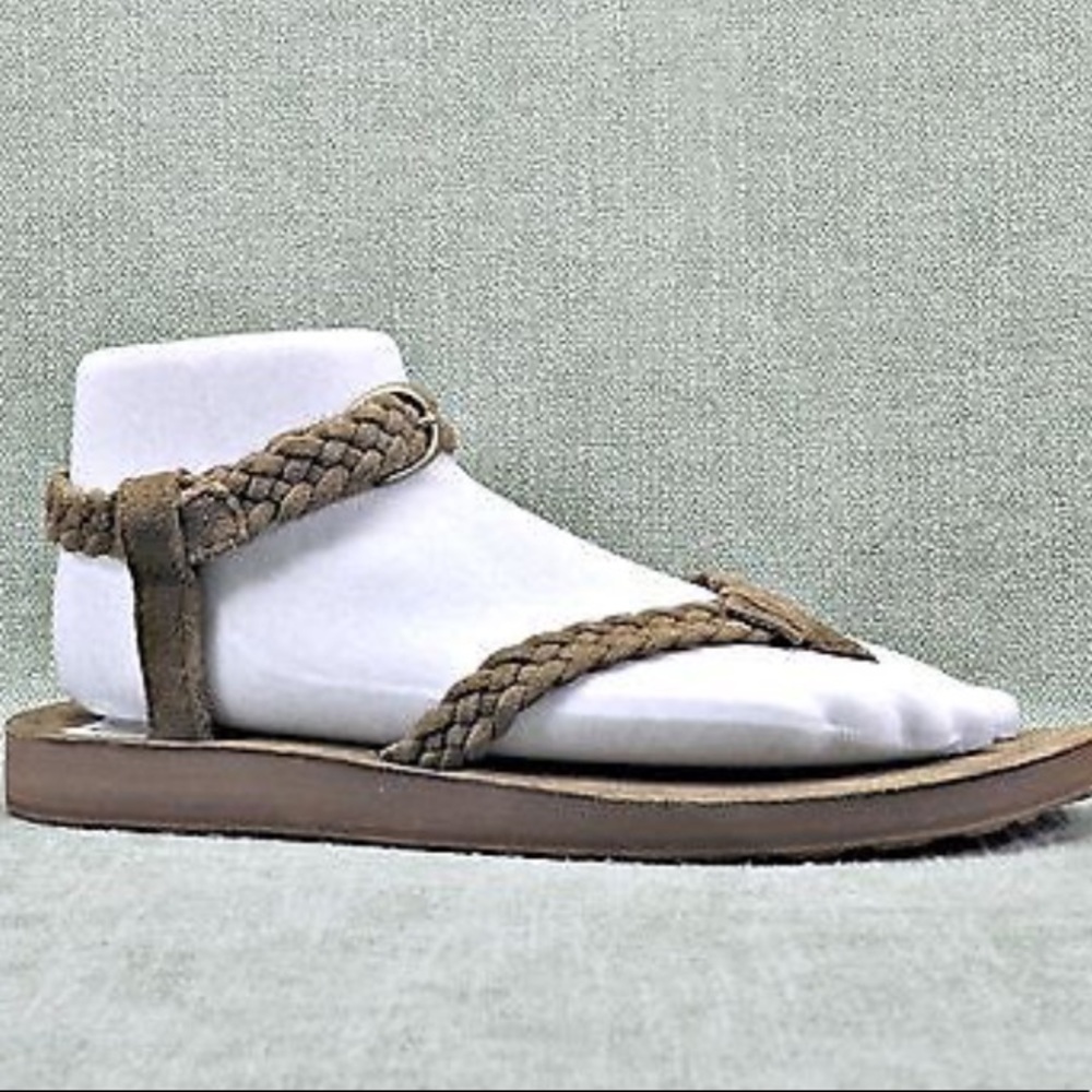 Leather Tevas with ankle straps
